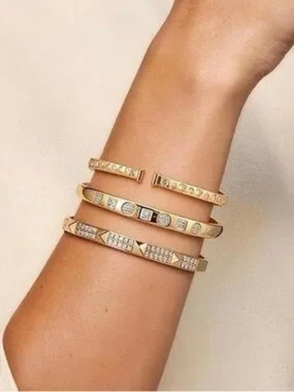 Anthropologie Gold Crystal-Accented Stackable Bangle Set